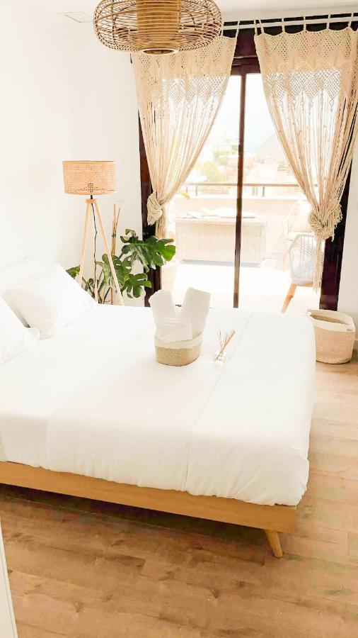 Luxury Designer Apartment - Unbeatable Sea Views Águilas Екстериор снимка